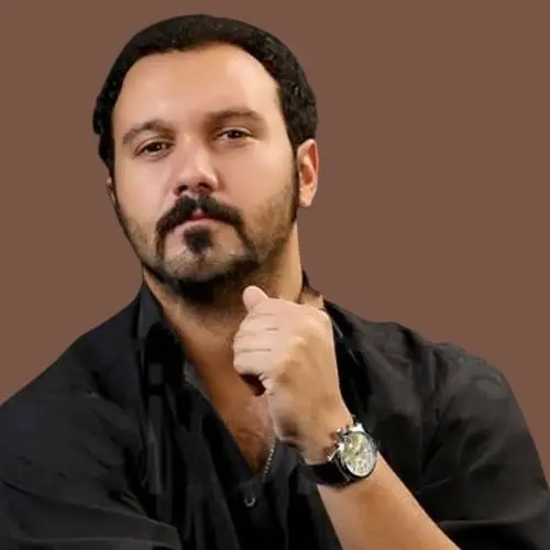 کامبیز دیرباز
