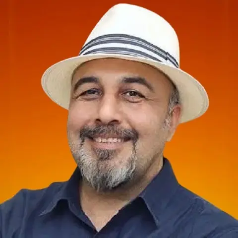 رضا عطاران