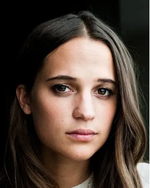 Alicia Vikander
