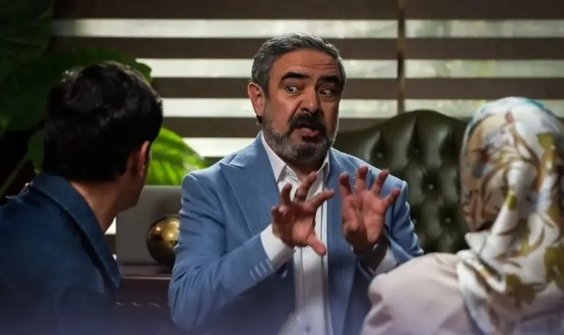 نمایی از سریال کمدی جدید تلویزیونی شیش ماهه بازیگری حسین معجونی 